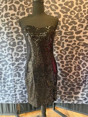 Y2K Charlotte Russe Black Sequin Strapless Cocktail Dress